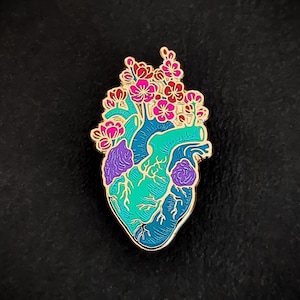 Anatomical Heart with Flowers Enamel Pin, Hard Enamel Pin Badge, Realistic Human Heart, Colorful Floral Lapel Pin, Anatomy Enamel Pin