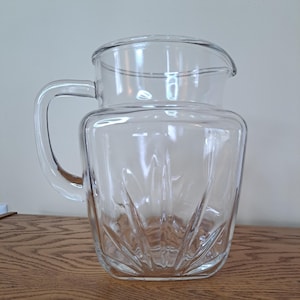 Pitcher, Vintage MCM Sunburst Glass Pitcher Vintage Orange Juice Pitcher, 7in Vintage Federal Glass Star Pitcher, Garden Party, Granny Core