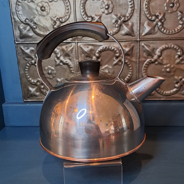 Tea Kettle, Vintage Revere Tea Pot Tea Kettle Copper Bottom Revere Ware, Stainless Steel Copper Bottom Pot, Vintage Kitchen Decor