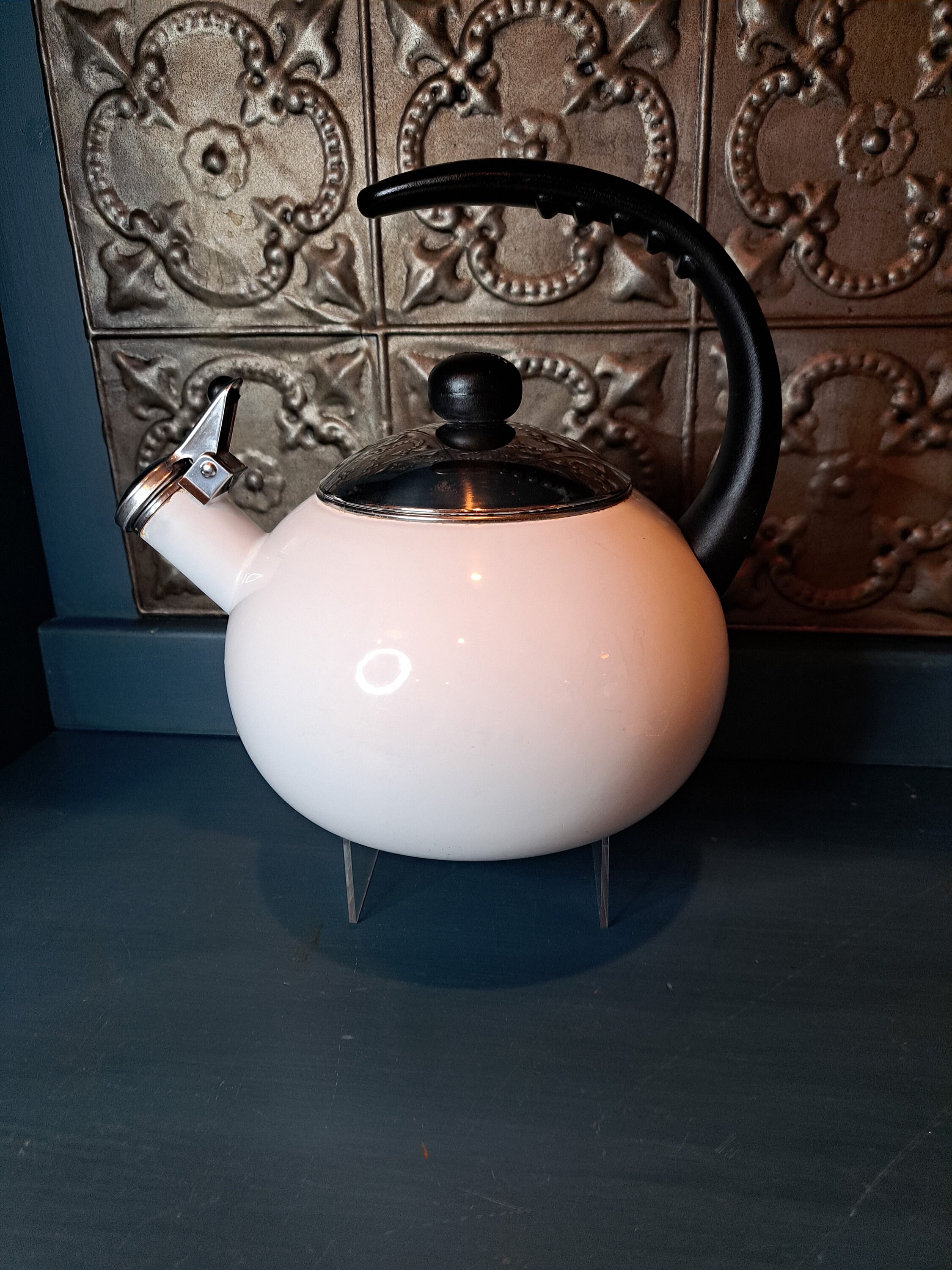 White Enamel Tea Kettle Vintage Farberware Teapot Tea 