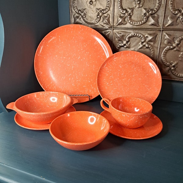 Melamine Melmac Plates, Bowls, Teacup, CHOICE Vintage Orange Coral Confetti Speckled Melamine, MCM Kitchen, Midcentury Modern Dishes