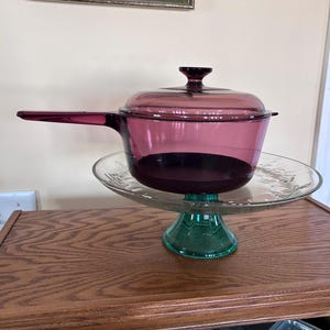 CORNING WARE, Vision Corning Ware Cookware  2.5 qt Sauce Pan/ Pot Pyrex Lid USA Cranberry