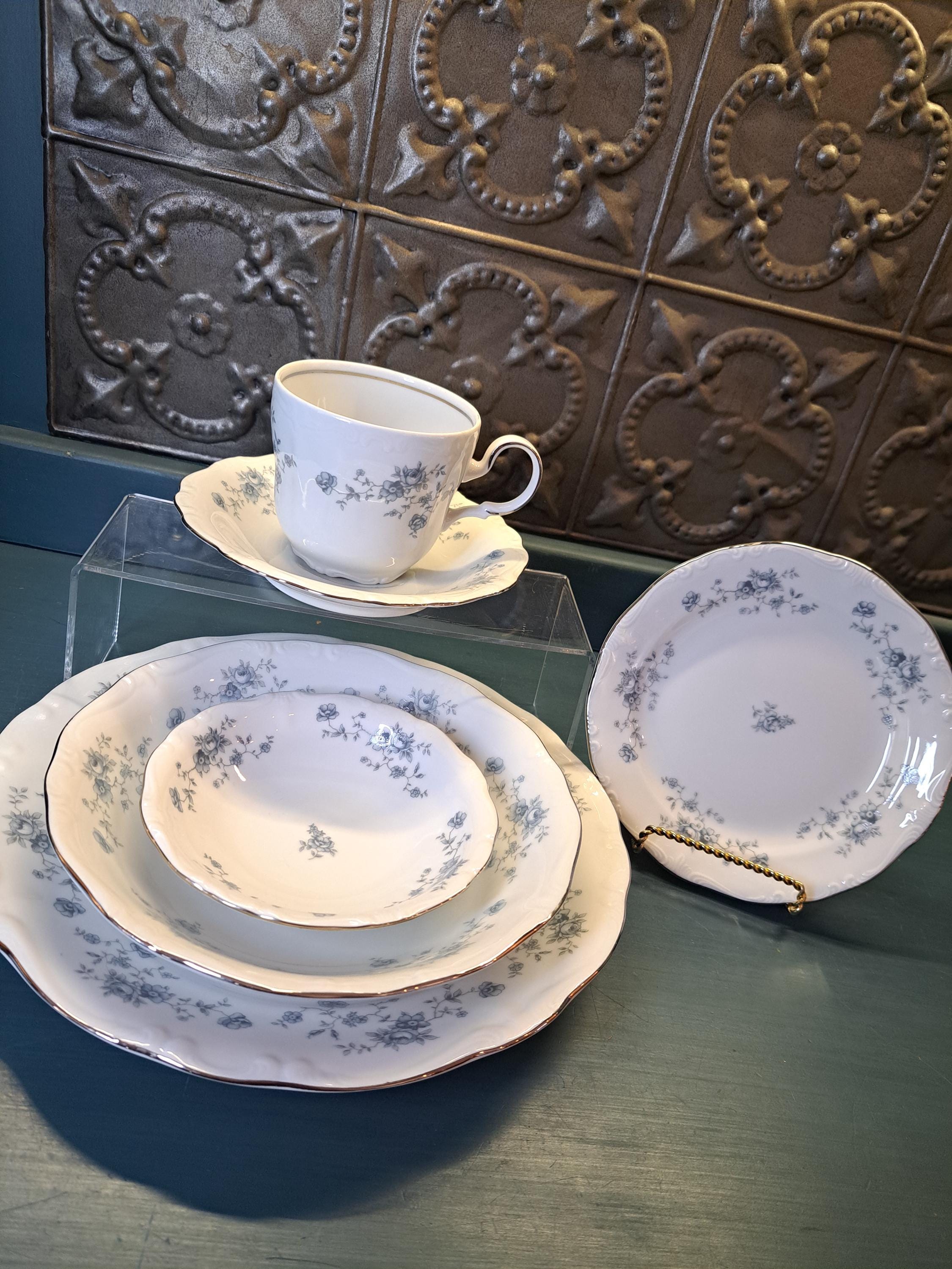 Haviland 青い花柄陶器食器セット 5個 Haviland Blue Flower - Etsy