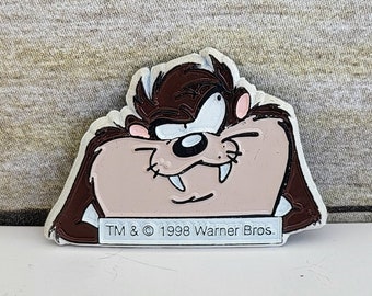 Vintage 1998 Warner Bros Taz Tasmanian Devil Rubber Vinyl Refrigerator Magnet