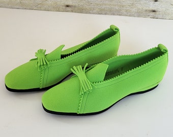 Vintage 1960's Daniel Green Yodel Lime Green Shoes Size 7 Made in USA Vintage Slippers New in Box