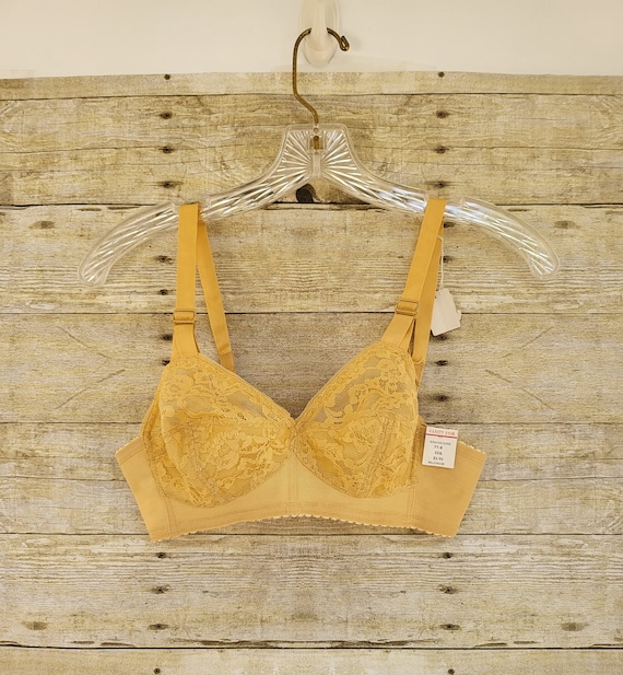 vintage lace bra vanity - Gem