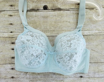 Vintage Warner's Body Do Bra: Light Blue Lace, Size 32B