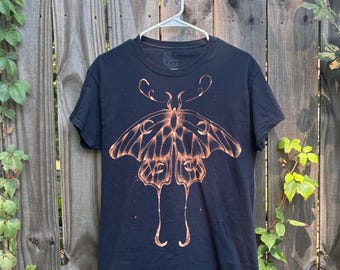 Handgeschilderd gebleekt mot-shirt