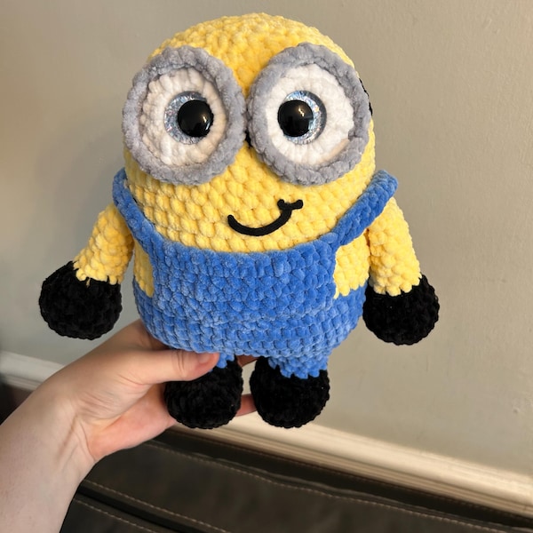Low sew Henchman crochet pattern