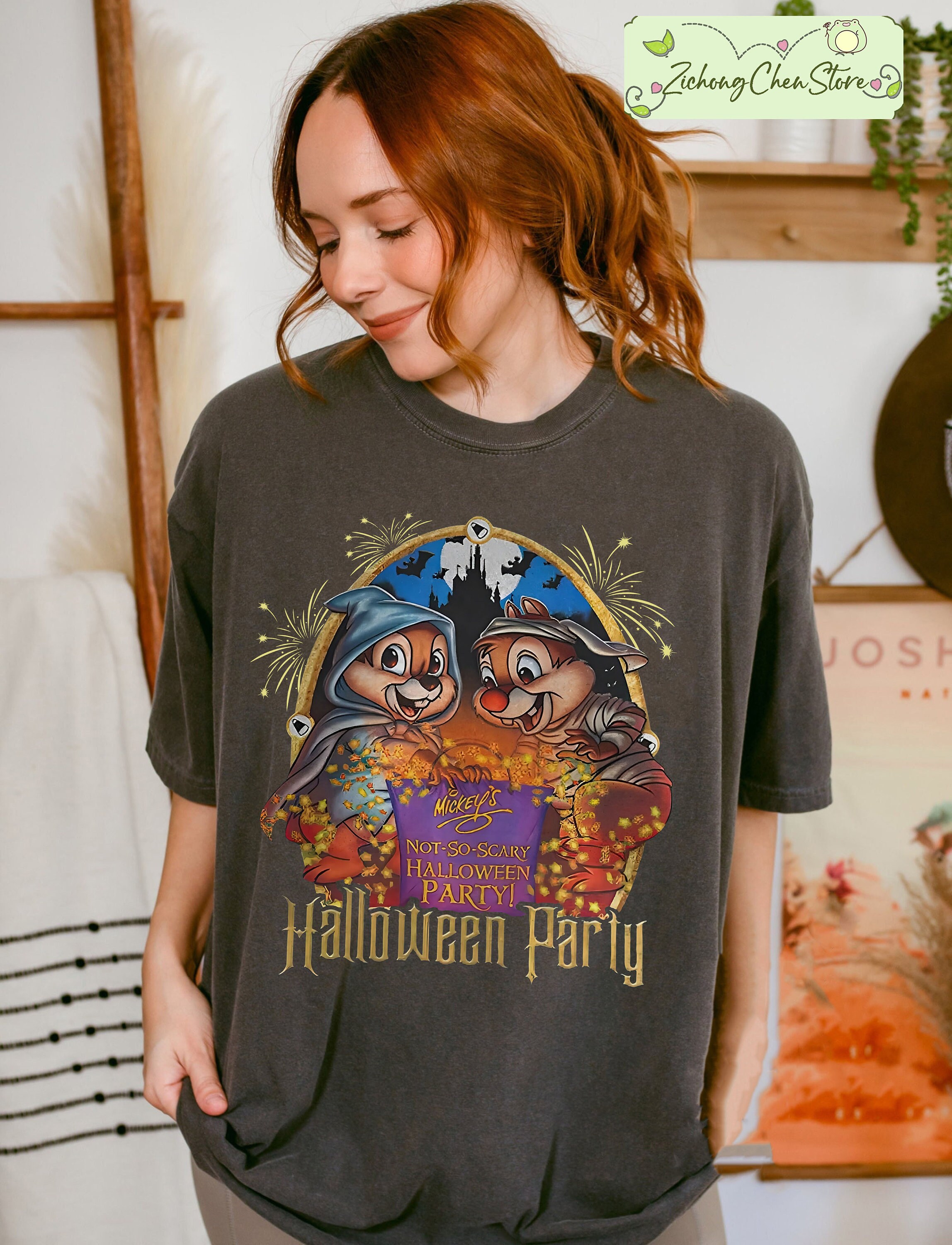 Discover Halloween Chip Dale Halloween Pas Si Effrayante De Mickey T-Shirts Familiaux Assortis