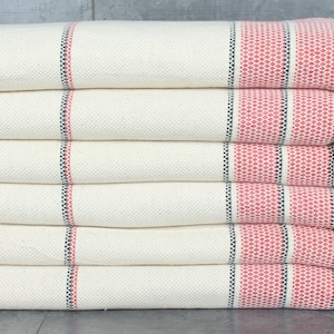 Boho Überwurf Decken, gestreifte Decke, personalisierte Decke, 95x103 Zoll rote Leinen Decke, Housewarminggeschenk, Mitarbeiter Geschenke,