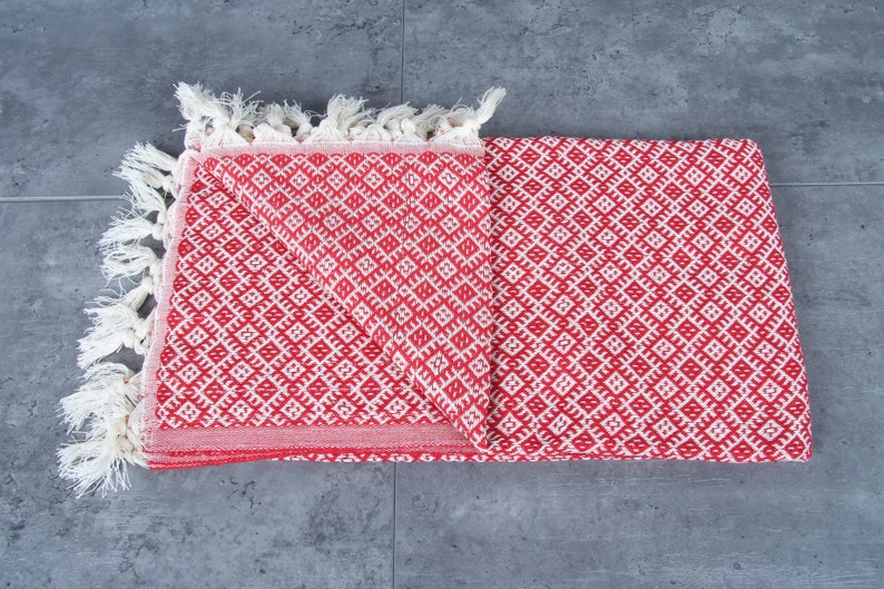 Turkish Bath Towel, Personalized Towel, Diamond Peshtemal, 40x71 Inches Turkish Towel for Beach, Red Gym Towel, Gift Peshtemal, image 3