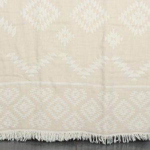56x83 Zoll Beige Baumwolle Überwurf, Kelim Überwurf, Decke Couch, Tischdecke, Freund Geschenk, personalisierte Decke, türkische Bettdecke,