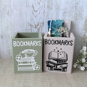Bookmark Holder Wooden Pot Choice of Colours Mens Womens Library Bookcase Books Gift