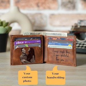Cartera de cuero escrita a mano personalizada - Cartera con foto grabada con nombre, regalo único para él en el día de San Valentín o aniversario