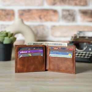 Cartera plegable de regalo de Navidad / Titular de la tarjeta de cartera de cuero / Regalo para el marido / Cartera grabada / Regalo del padrino / Cartera personalizada