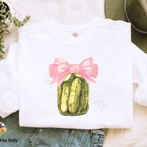 Coquette cornichons png, cadeau pour amateur de cornichons, noeuds roses, design tendance esthétique doux, design par sublimation, fichier DTF et DTG