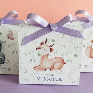 Scatolina battesimo bambina, scatolina porta confetti nascita, bomboniera battesimo bambino con animali del bosco e pattern greenery