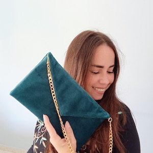 Clutch de sobre en terciopelo verde para boda, Bolso sobre para cena, Regalo para la hermana de la novia, Regalo bolso de fiesta verde