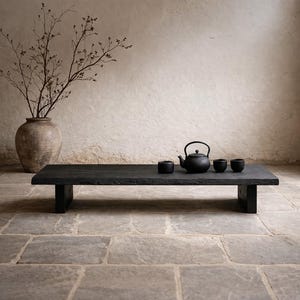Couchtisch, Bank, Wabi Sabi, Couchtisch im japanischen Stil, Japandi Möbel, Holzbank, Meditationsbank, niedrige Bank