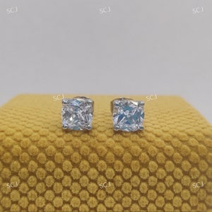 2.0 Ct White Cushion Cut Diamond Earring in 925 Sterling Silver,studs,Dainty Earrings,CZ Stud Earrings,Push Back Earrings,Anniversary Gifts