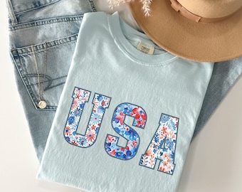 Fourth of July Shirt, Floral USA Shirt Women, Memorial Day Shirt, Independence Day T-Shirt, 4th of July Comfort Colors Shirt, Patriotic Gift