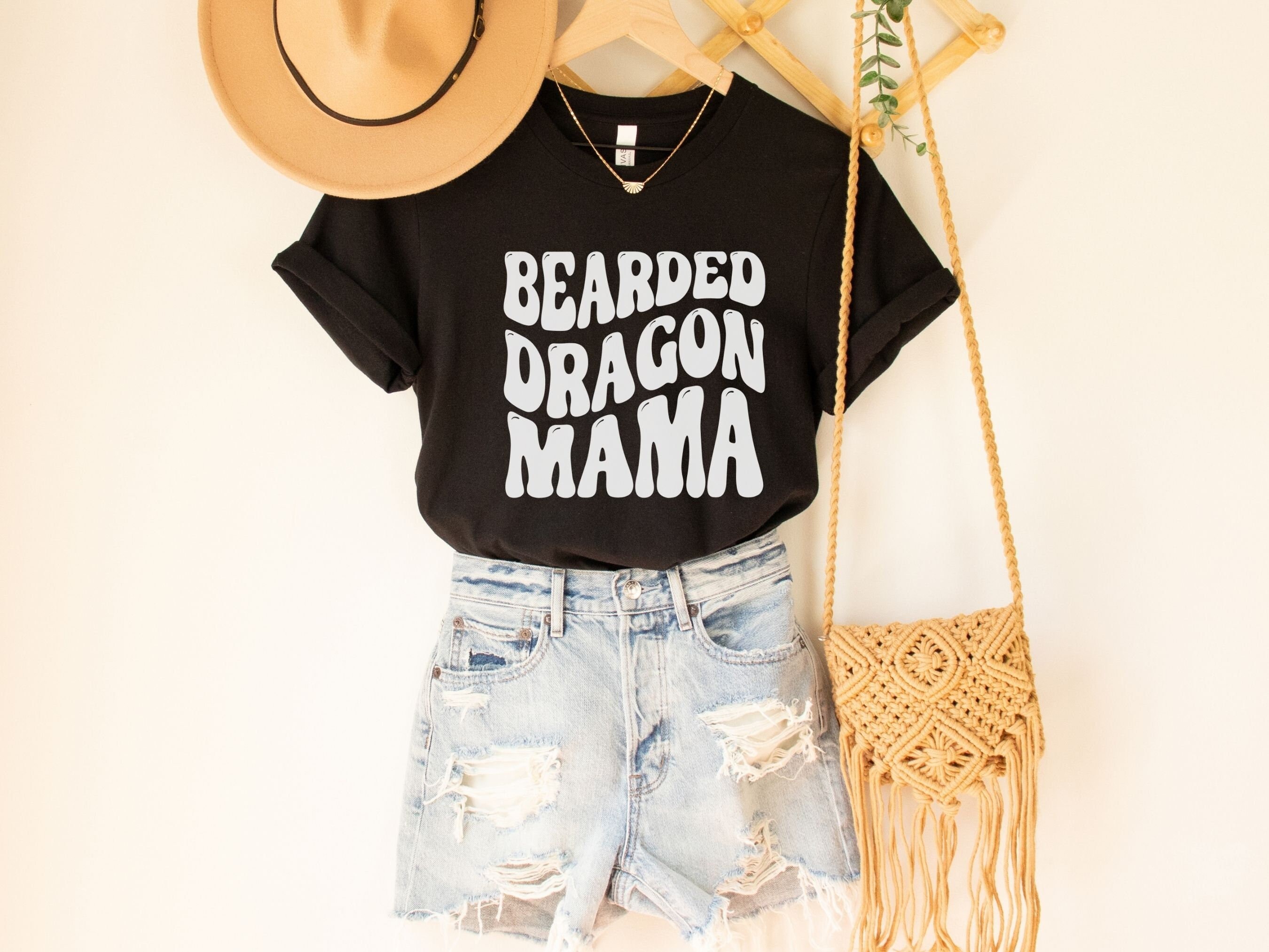 Retro Bearded Dragon Mama Shirt, Mother's Day Gift for Bearded Dragon Owner, Beardie Mama Gift, Fun Bearded Dragon Gifts, Lizard Owner Shirt
