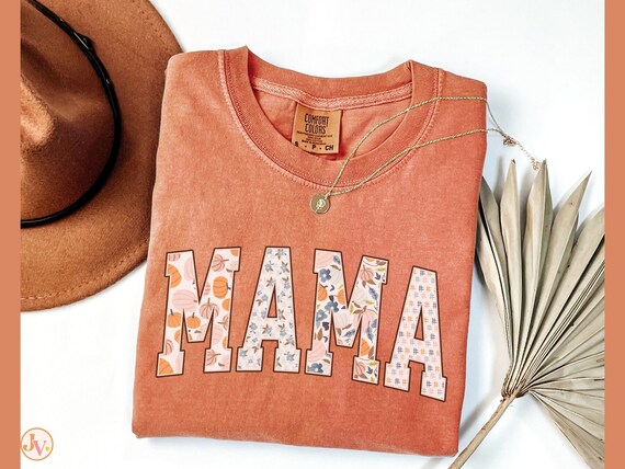 Mom Halloween Shirt, Spooky Mama Shirt, Cute Pumpkin Shirt for Mom, Comfort Colors Fall Shirt Mom, New Mom Gift, Thanksgiving Gift for Mom