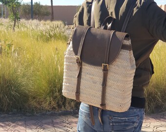 Straw Beach bag with leather strap - Straw backpack - Hipster backpack - boho backpack