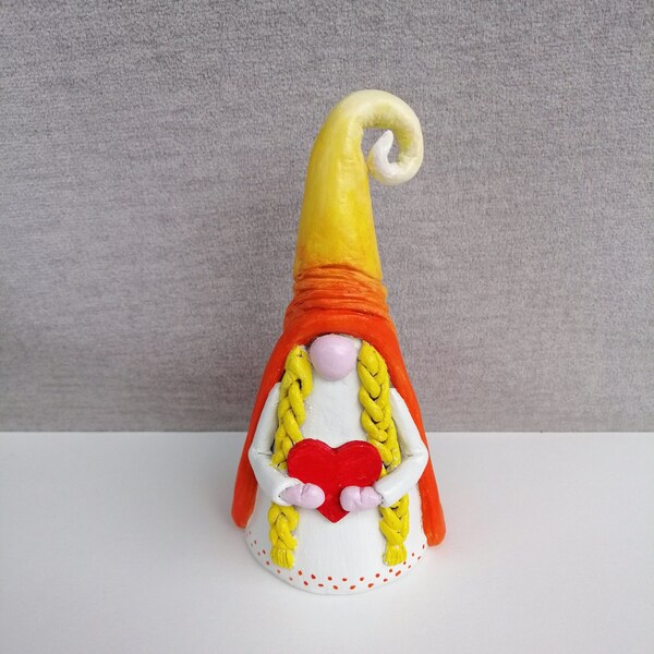 Soldes !! Deuxième lutin à moitié prix ! Dans plus de couleurs ! Elfe/gnome mignon fait main * Idées cadeaux * Elfe avec coeur * Décoration de maison * Sculpture de gnome