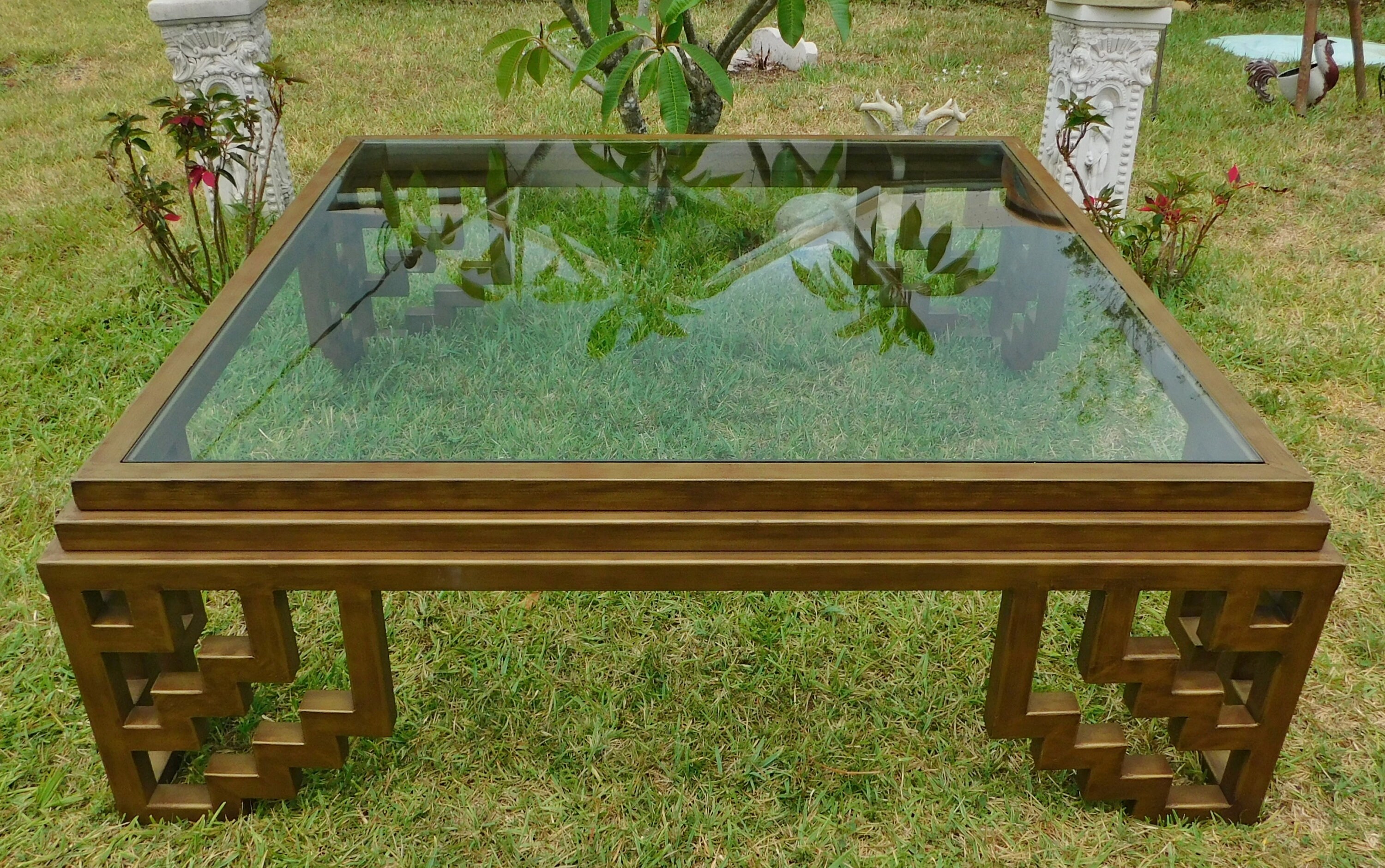 Teapoy with glass top discount