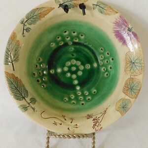 Vintage Late 20th Century Hand Painted Green & Beige Majolica Pottery Strainer