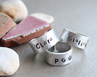 graveerring, gegraveerde ring, ring met opschrift, verstelbare ring, aluminium ring, datumring, ring met naam
