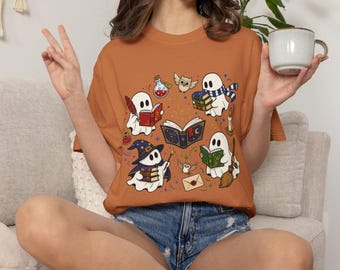 T-shirt met lezende geesten | Leuk Halloween-ontwerp | Spooky Season leesshirt | Kleding voor boekenliefhebbers