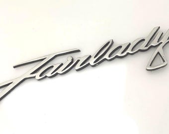 Emblema trasero de metal fundido a presión vintage para Datsun y Nissan Fairlady.