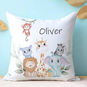 Almohada personalizada con animales de safari: decoración de jungla para dormitorio infantil