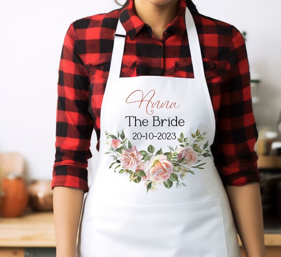 20 Personalized Wedding Gifts for the Newlyweds' Kitchen