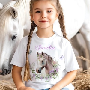 T-shirt con stampa di cavalli per bambini personalizzate, magliette personalizzate per il compleanno, abbigliamento per bambini piccoli, maglietta per amanti dei cavalli, compleanno personalizzato per bambina
