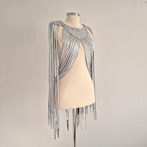 Juno macrame crop top with epaulettes and tassels - Festival Outfit Woman, Burningman, Handmade Dans - stage outfits, party disco wear