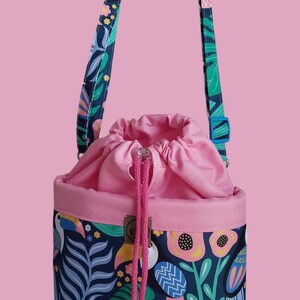 Bolsa para bicicleta e patinete infantil com estampa de flores | Bolsa para guidão | Presente para menina | Acessório para bicicleta de equilíbrio | Bolsa para ciclismo infantil imagem 6