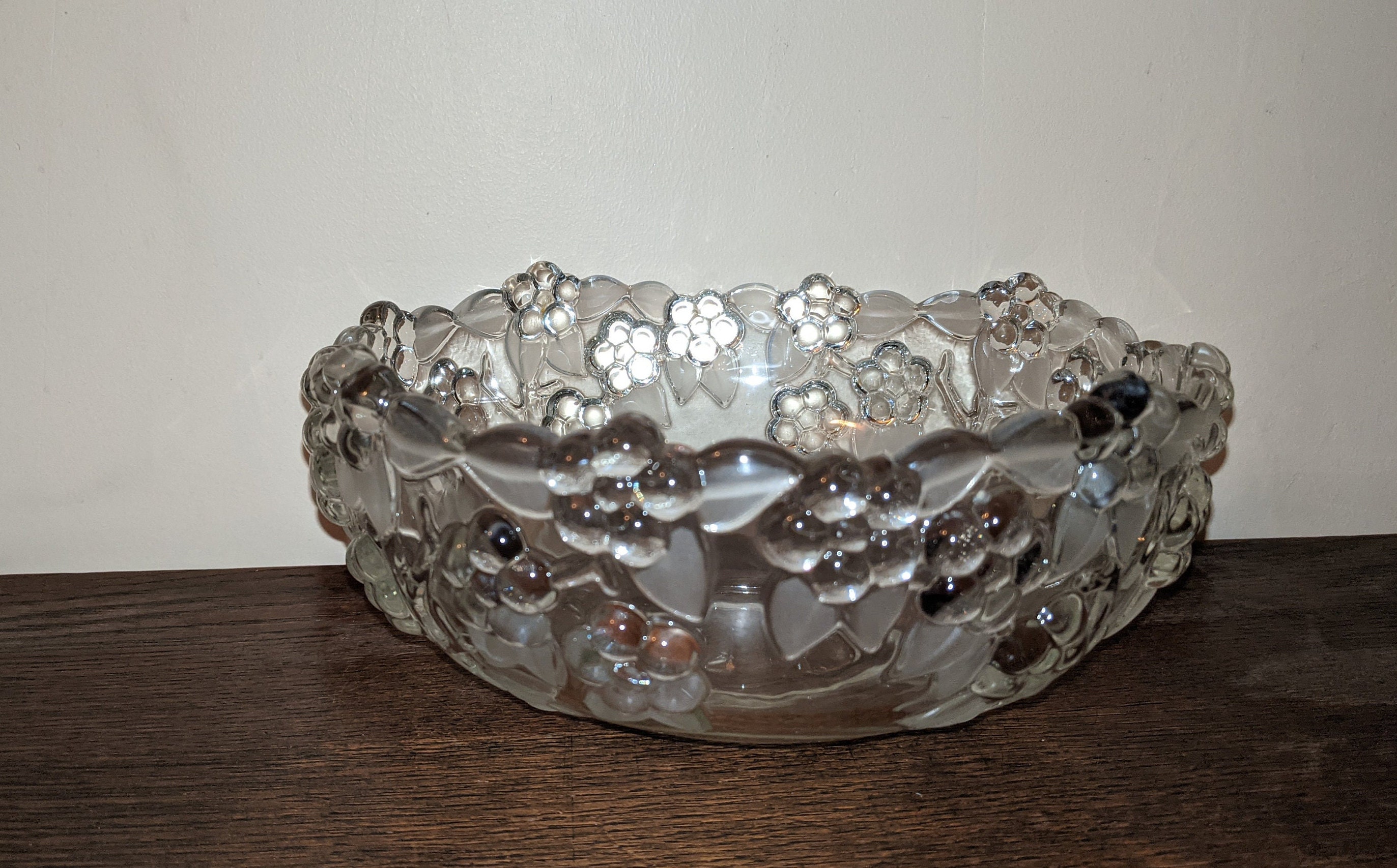 Vintage Mikasa Walther Glass Carmen Bowl
