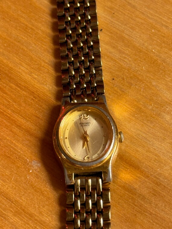 Vintage Seiko ladies watch