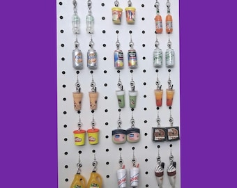 Mini boucles d'oreilles de marque(9)