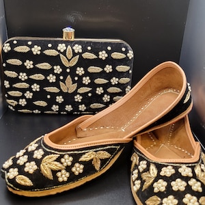 Shoes and Purse Combo/jutti and clutch combo/punjabi jutti