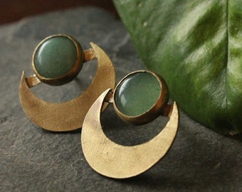 Crescent moon lobe earrings, half moon button earrings in brass or copper with stone of your choice, nickel free brass pin.