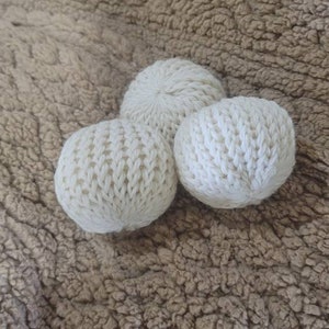 wool dryer balls hand made in USA