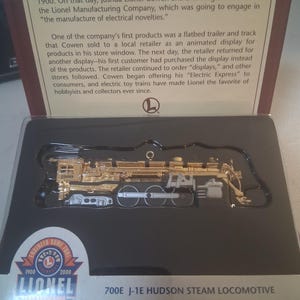Hallmark 100TH Anniversary Lionel keepsake locomotive 700 E J-1E Hudson steam