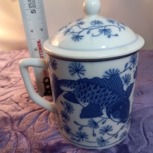 Koi Fish tea cup w/ lid
