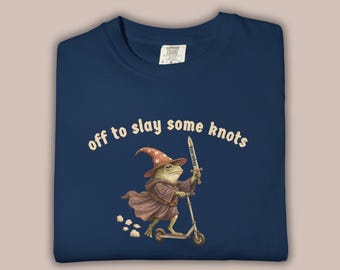 Funny Massage Therapist Frog Shirt – Off to Slay Some Knots – Masseuse Gift, RMT Present, Self Care Tee for LMT, Bodyworker Tshirt