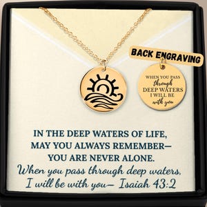 Collier soleil et vague avec gravure Esaïe 43:2 - Bijoux d'encouragement aux chrétiens, verset biblique sur les eaux profondes, cadeau de la foi pour les moments difficiles